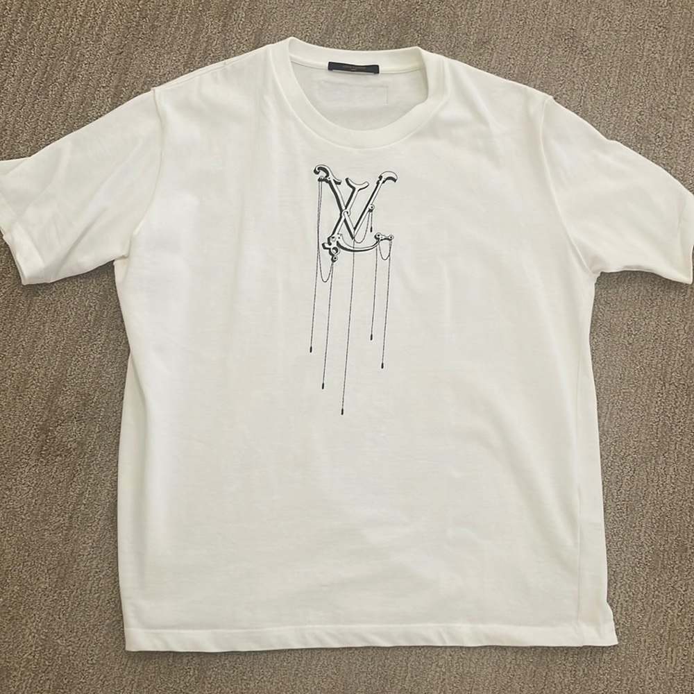 COPY - Lous Vuitton Pendant Embroidery T-shirt